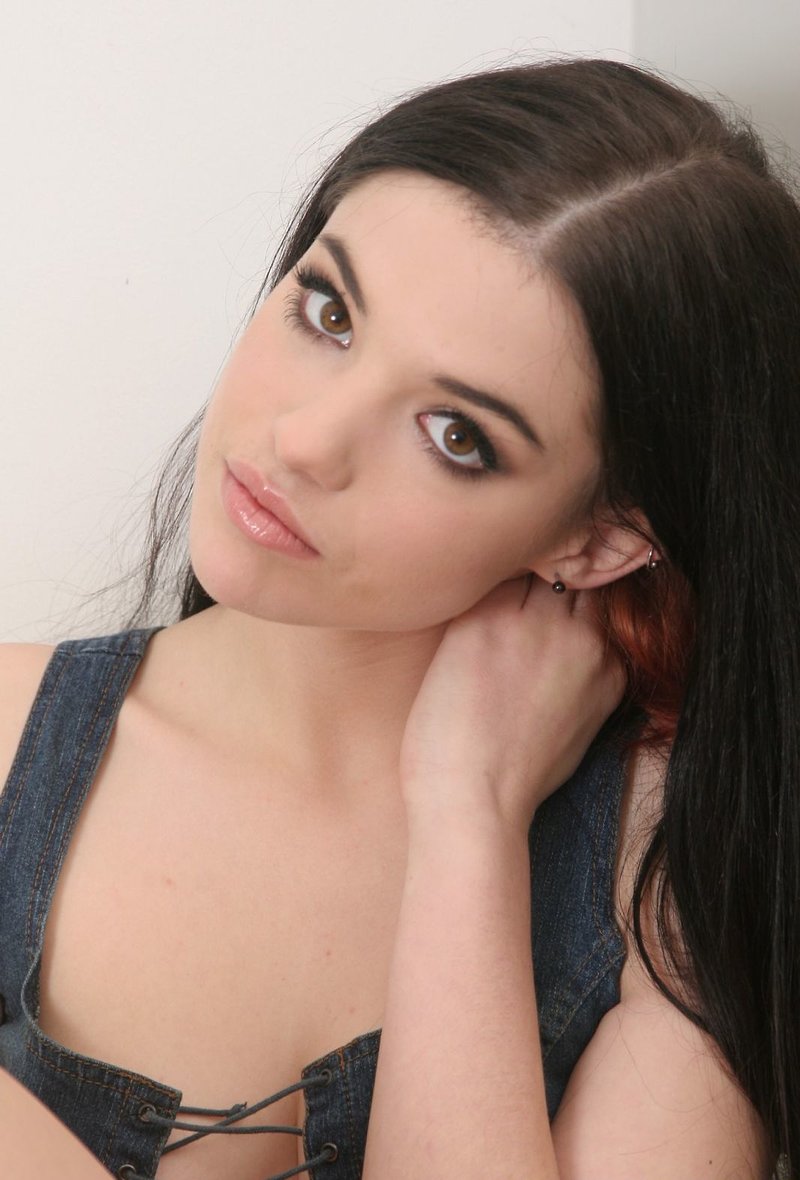 Алина, 22